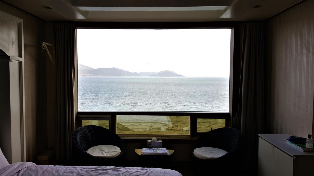 Namhae Beach Hotel Εξωτερικό φωτογραφία