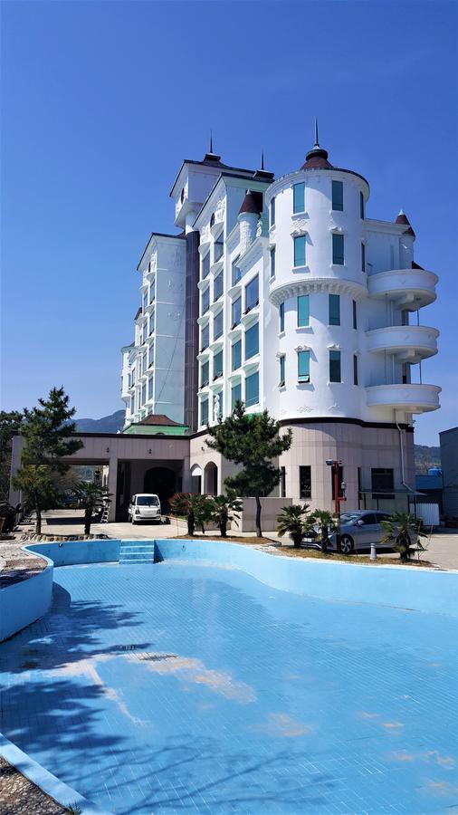 Namhae Beach Hotel Εξωτερικό φωτογραφία